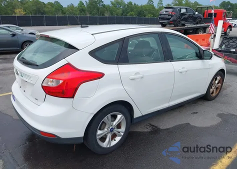2013 Ford Focus Se z USA, uszkodzony, nr VIN 1FADP3K28DL203046